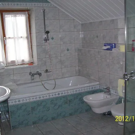Haus Loidl Penzion *